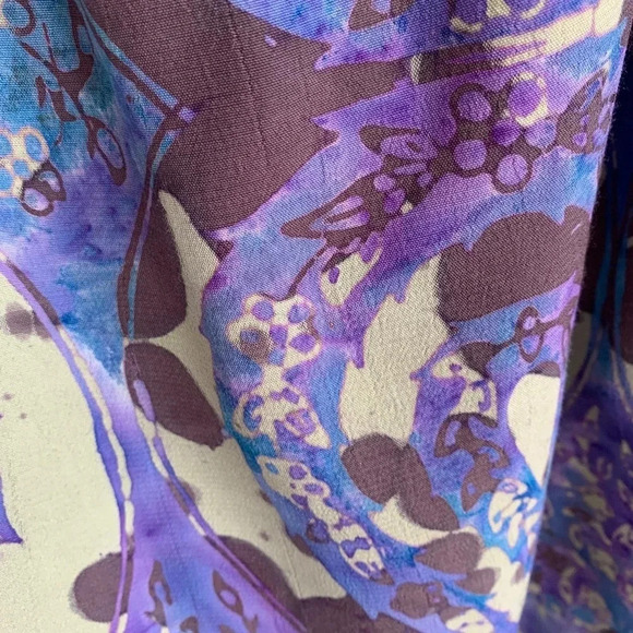 Santiki Batik Dress - Picture 2 of 9